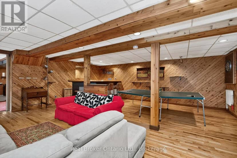 24 Fernanne Drive — photo 29 of 40