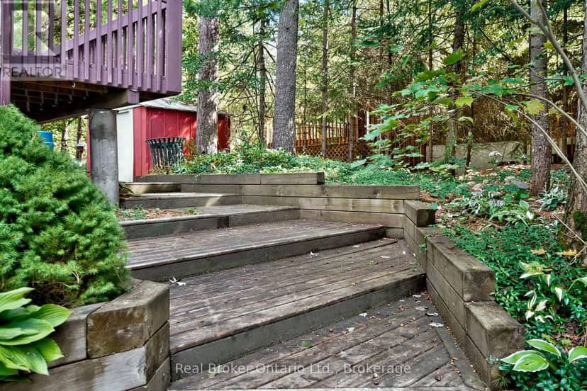 24 Fernanne Drive — photo 5 of 40