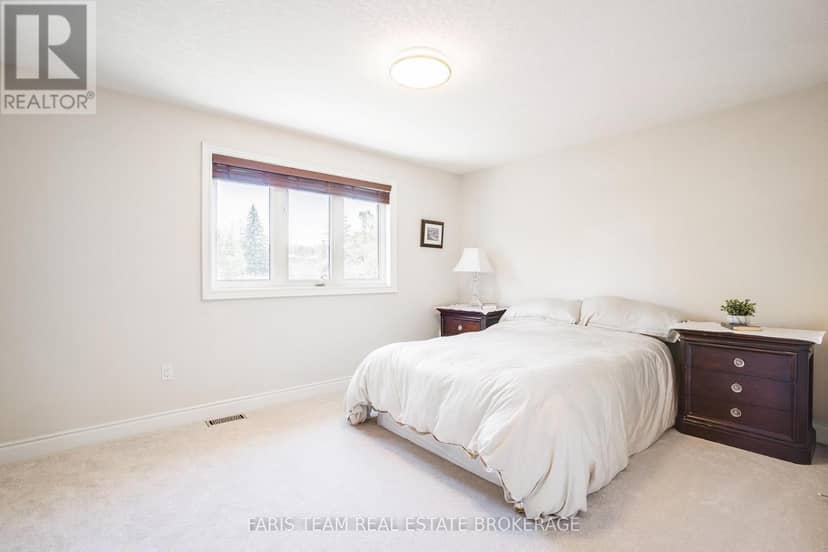 33 Auburn Court — photo 20 of 40