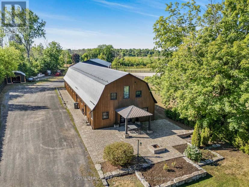 439 Front Road W, Champlain, photo 2