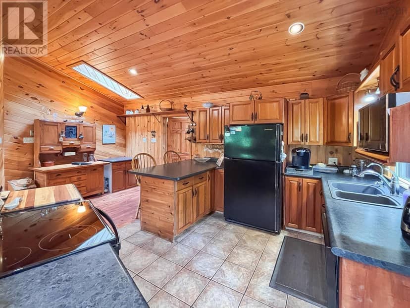 529 Keddy Cove Road — photo 11 of 38