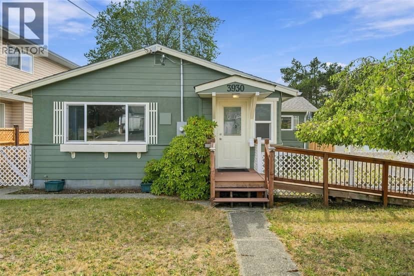 3930 Cedar St — photo 1 of 28