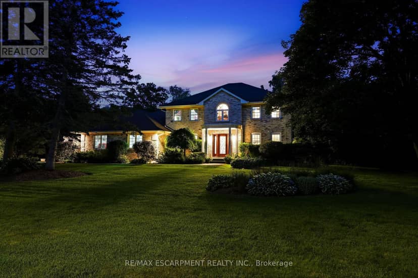 48 Woodend Drive, Hamilton, photo 2