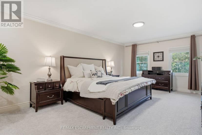 48 Woodend Drive — photo 24 of 40