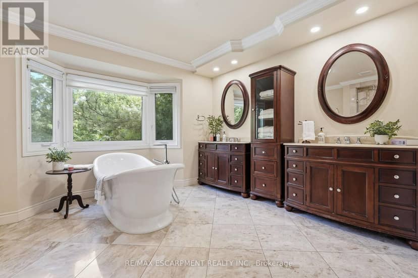 48 Woodend Drive — photo 27 of 40
