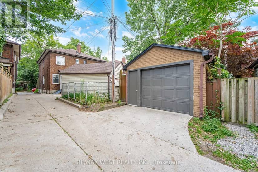 151 Jane Street, Toronto, photo 2