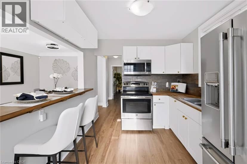 256 EAST 25TH Street — photo 5 of 40