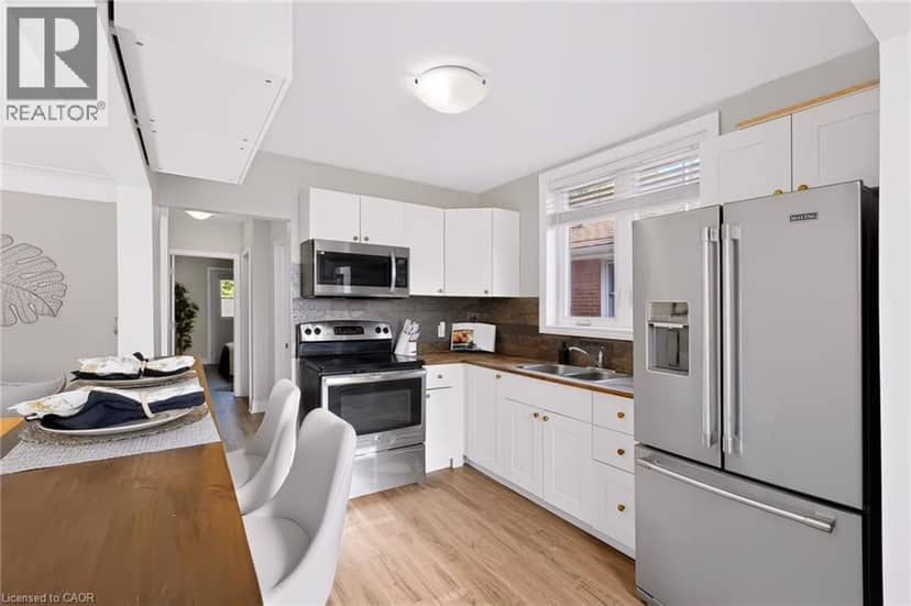 256 EAST 25TH Street — photo 6 of 40