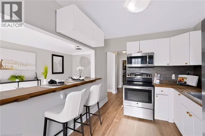 256 EAST 25TH Street — photo 7 of 40