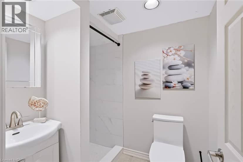 256 EAST 25TH Street — photo 36 of 40