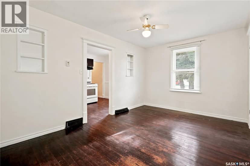 140 1st AVENUE — photo 17 of 31