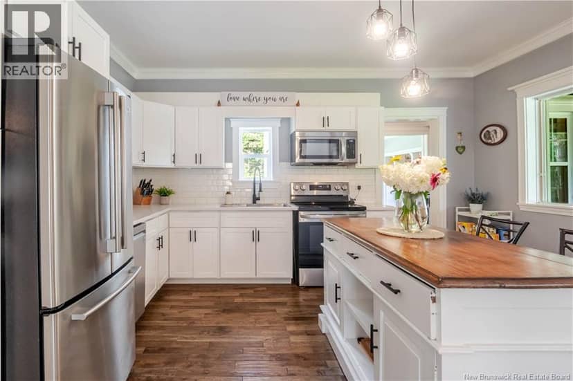 41 Upper Stoneridge Road — photo 11 of 40
