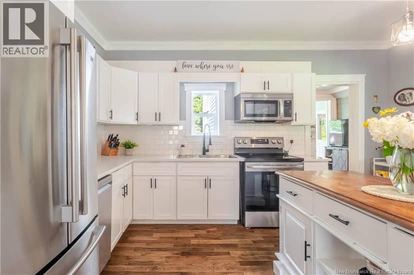 41 Upper Stoneridge Road — photo 14 of 40