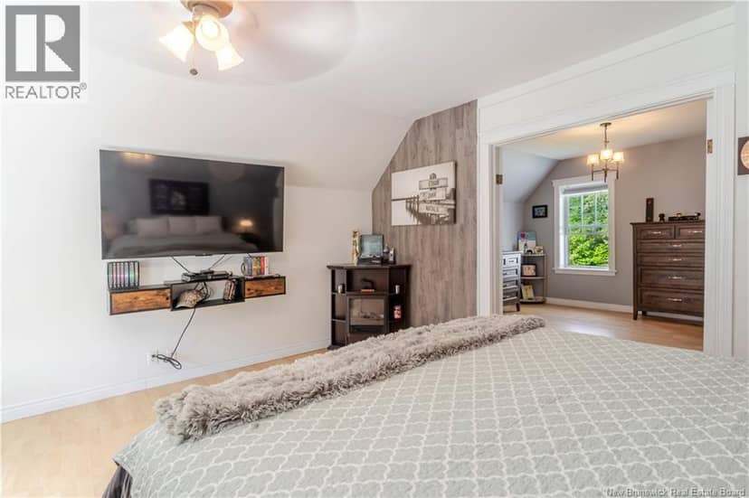 41 Upper Stoneridge Road — photo 32 of 40