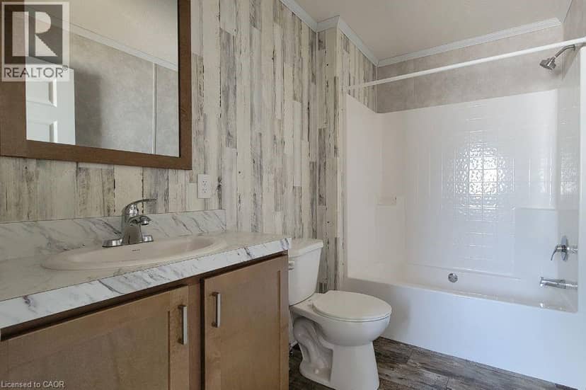 77 PARK Lane — photo 17 of 24