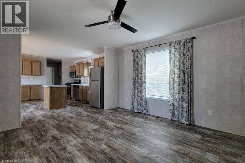 77 PARK Lane — photo 15 of 24