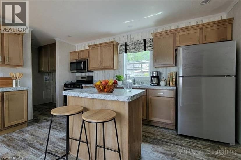 77 PARK Lane — photo 8 of 24