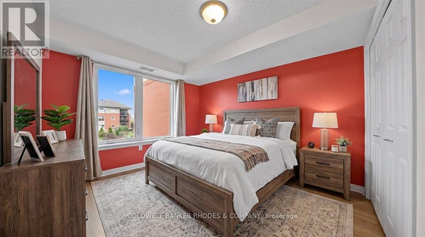 308 - 1 Meridian Place — photo 17 of 30