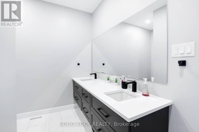 216 Filion Street — photo 25 of 40
