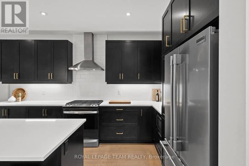 1037 Eider Street — photo 11 of 40