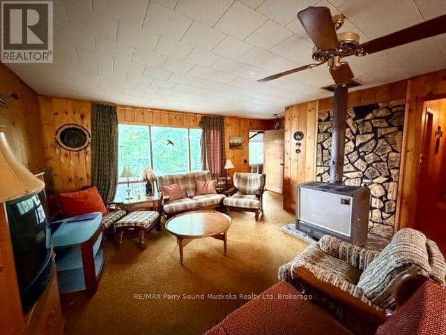 220 East Whalley Lake Road E, Magnetawan, photo 8