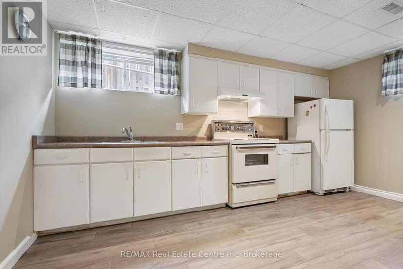 4 Hunt Street — photo 18 of 22