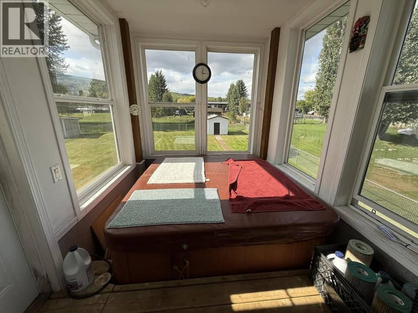 817 ROLPH STREET, Quesnel, photo 3