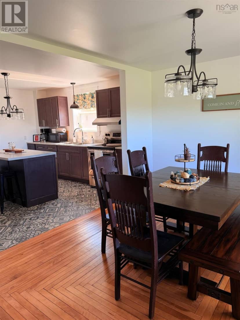 322 Main Street — photo 13 of 40