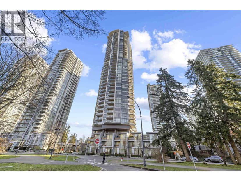 3705 4900 LENNOX LANE, Burnaby