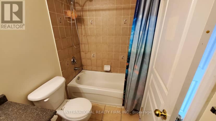 66 Leitch Avenue — photo 8 of 18