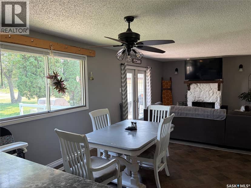 Emperingham Acreage — photo 10 of 40