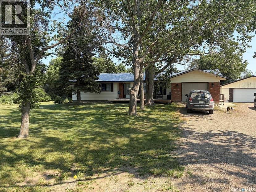 Emperingham Acreage — photo 38 of 40