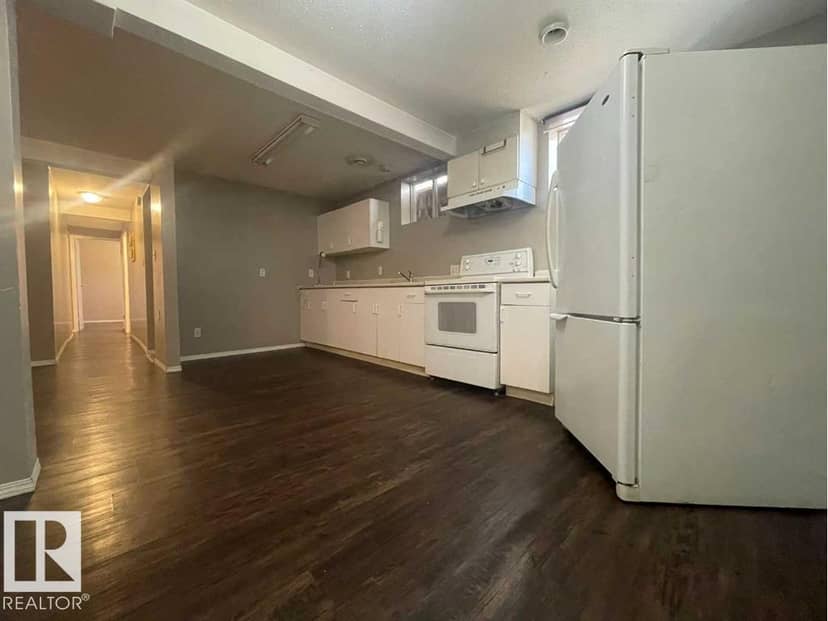 5423 51 AV — photo 19 of 27