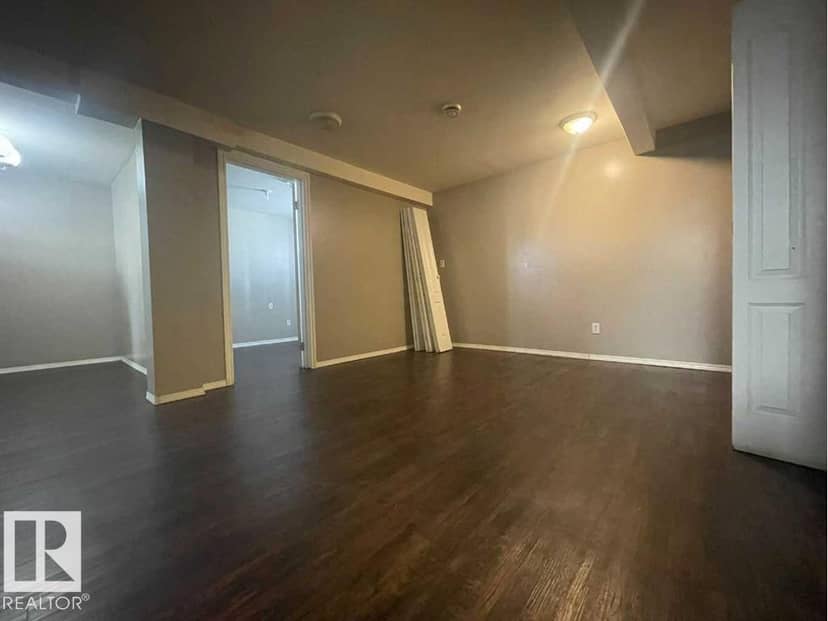 5423 51 AV — photo 25 of 27