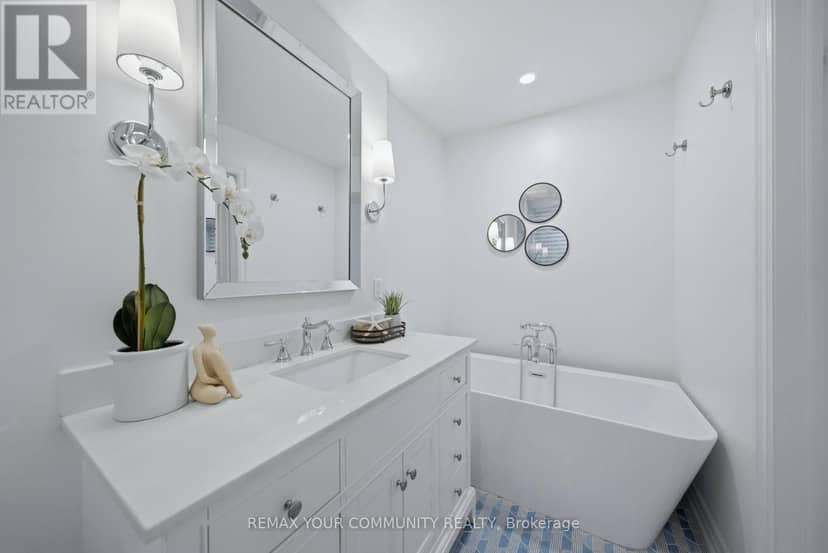 3 - 180 Manitoba Street — photo 26 of 38