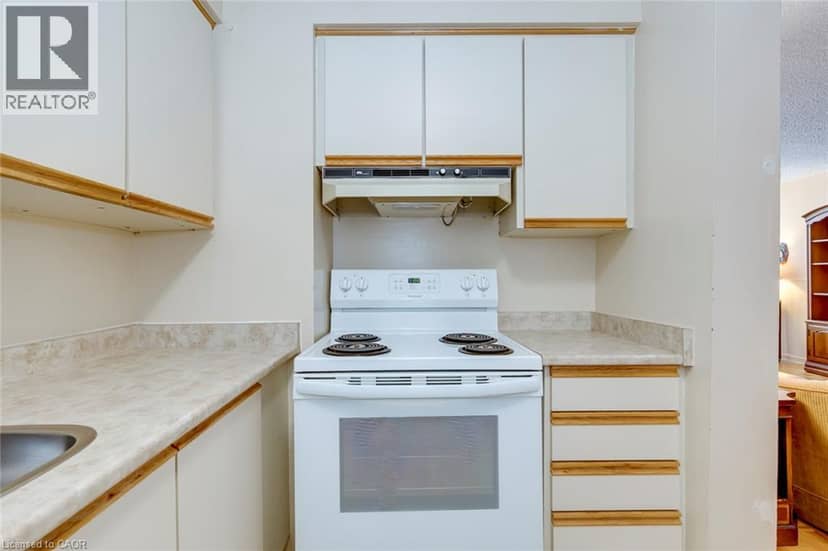 212 KERR Street Unit# 906 — photo 32 of 40