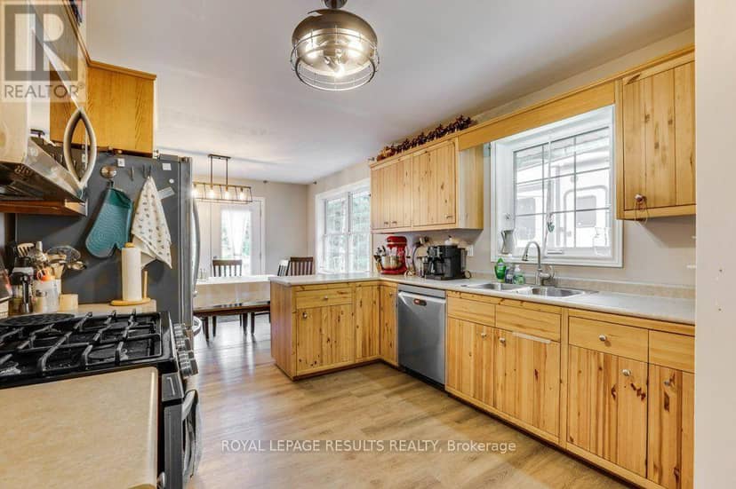 9232 East Street — photo 15 of 40