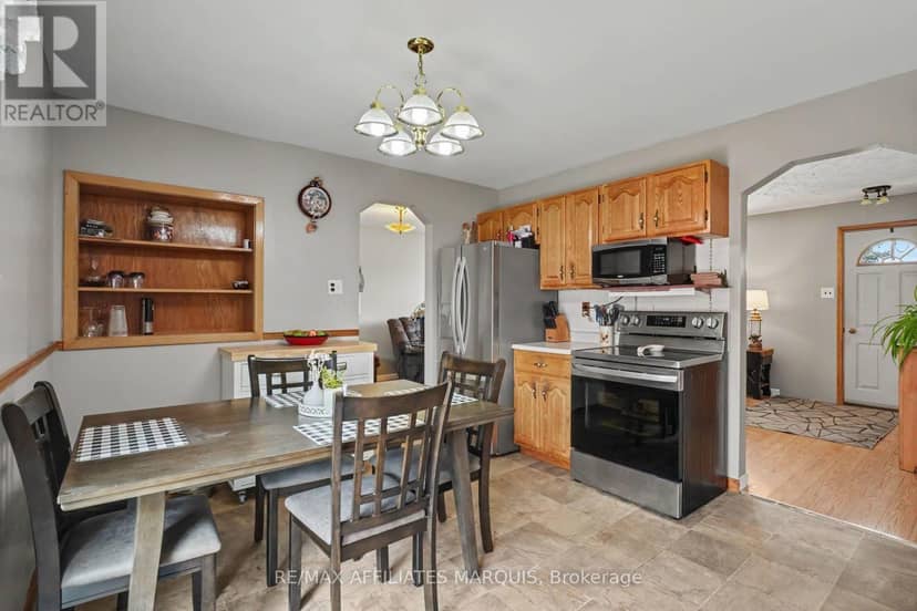86 Jasper Avenue — photo 9 of 23