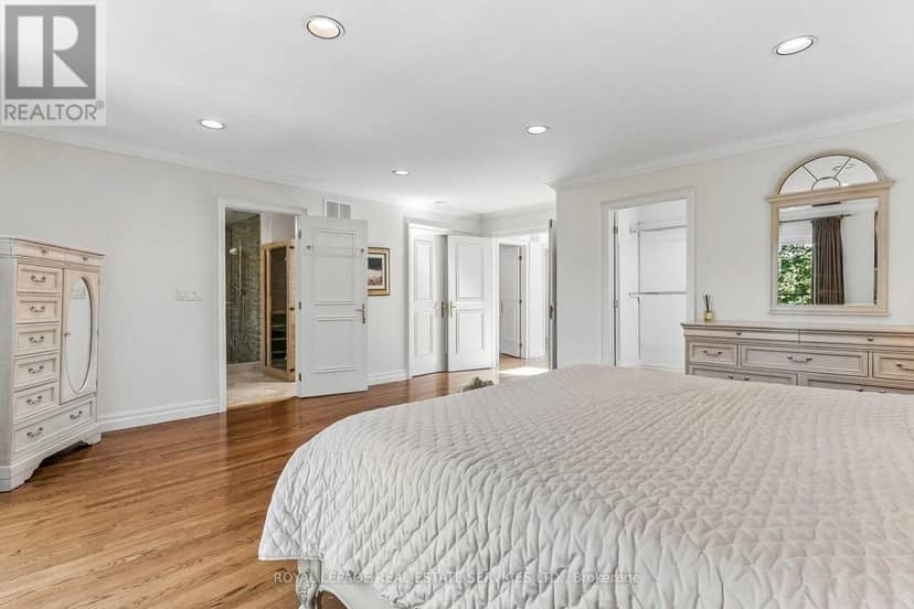 42 Rykert Crescent — photo 22 of 40