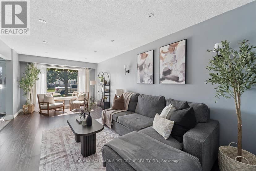 1179 Oxford Street — photo 6 of 31
