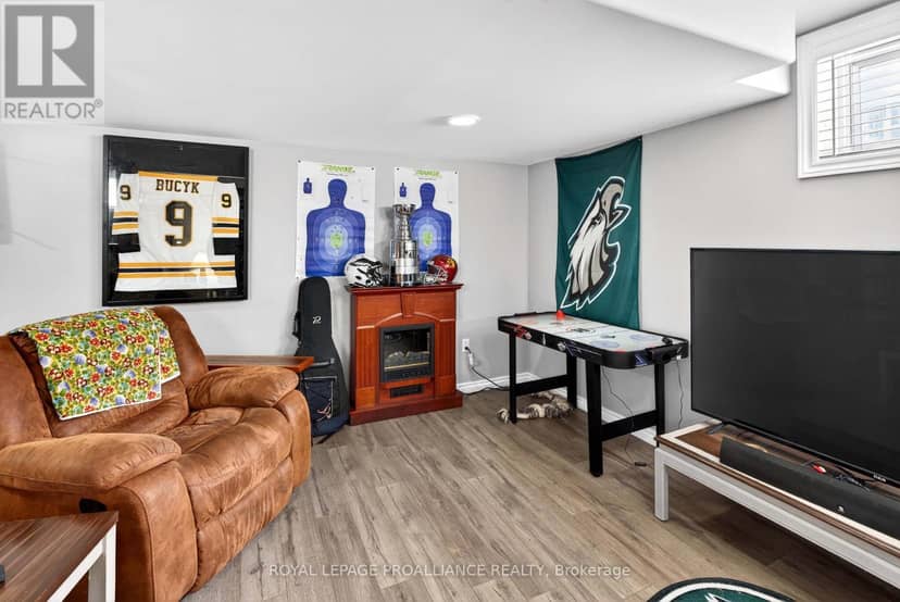 733 Tanner Drive — photo 23 of 31