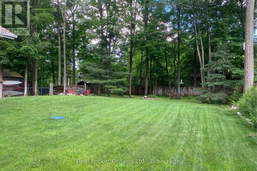 16 Mundy Avenue — photo 29 of 32