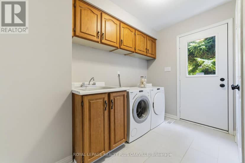1113 Valleywood Court — photo 11 of 40