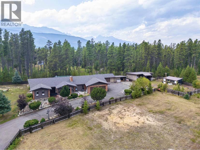 1365 S 5 HIGHWAY, Valemount