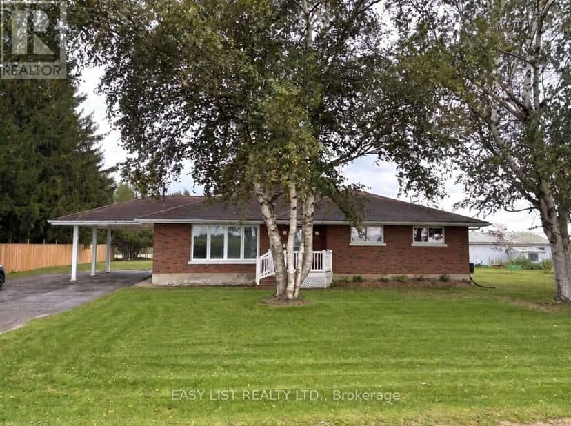 21 Bruce Rd 22 — photo 2 of 40