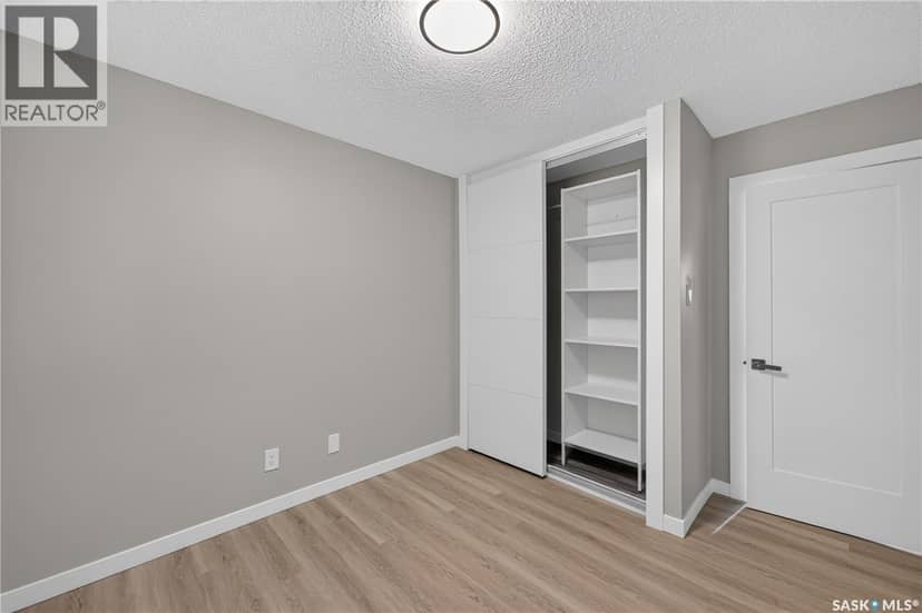 18 University Park DRIVE — photo 14 of 26