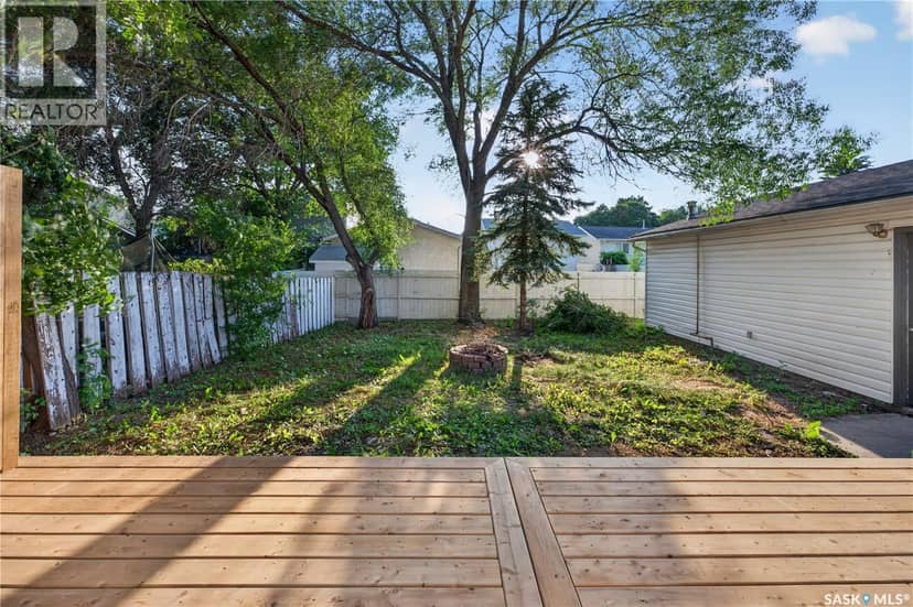18 University Park DRIVE — photo 23 of 26