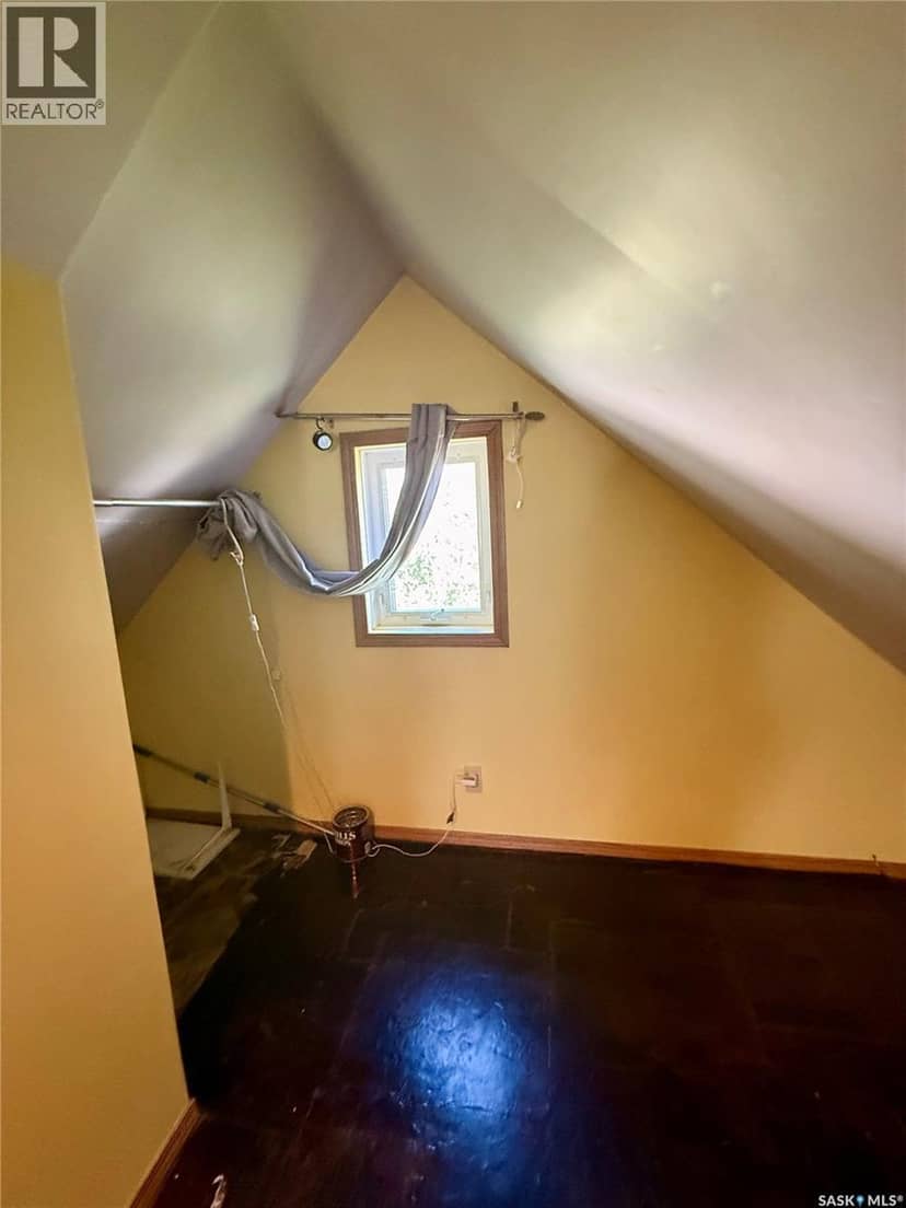 930 Vaughan STREET — photo 17 of 31