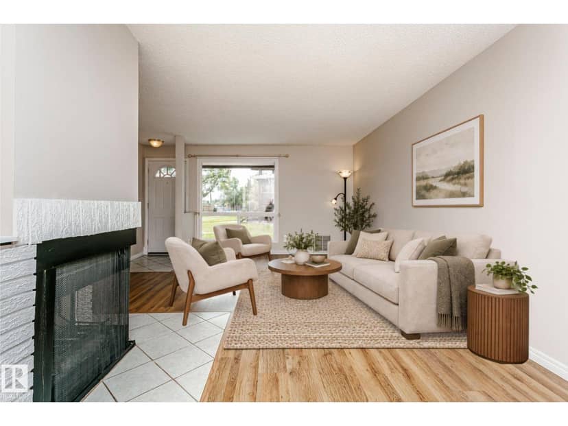 2083 Saddleback Rd NW, Edmonton, photo 3