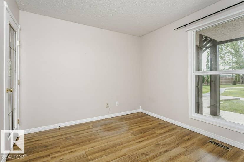 2083 Saddleback Rd NW — photo 16 of 25